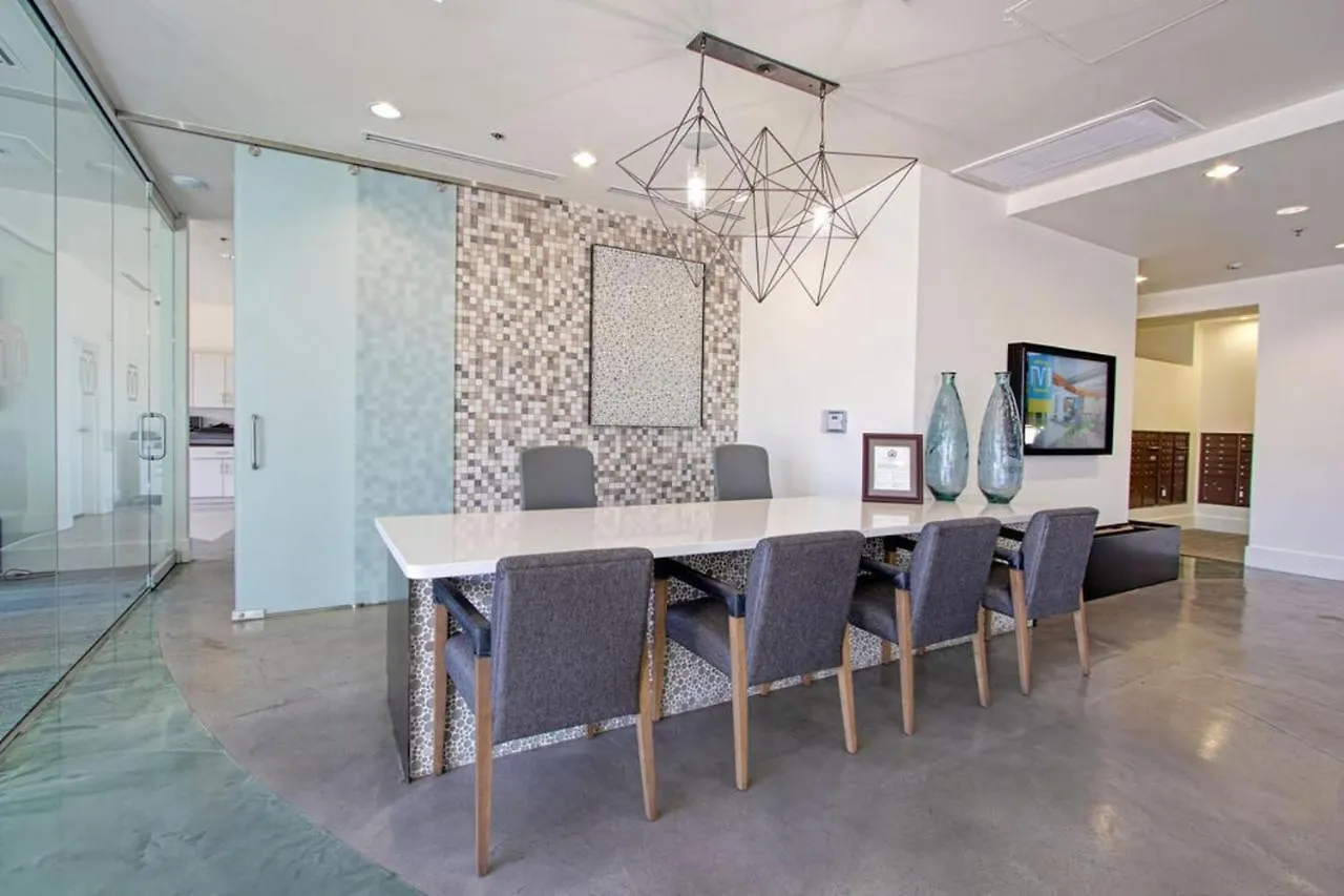 Pure Suites 2 Bed Downtown Phoenix Pool Gym Appartement